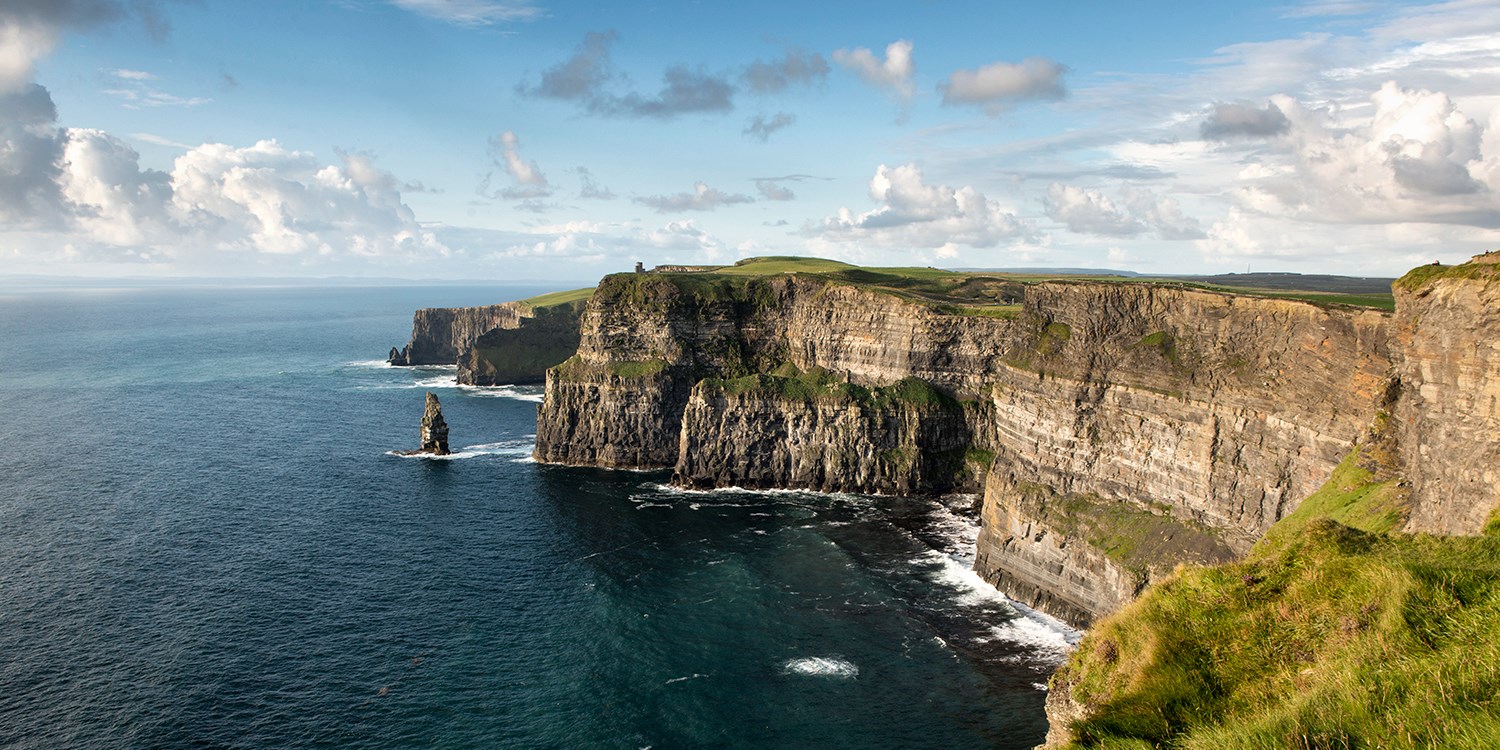 best escorted tours of ireland Naked aussie man